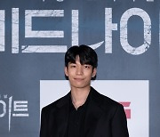 '미드나이트' 위하준 "6월에 티빙 영화 두 편으로 인사, 낯설지만 설레"