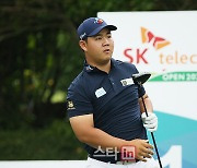 [포토] 김주형 'SKT 우승컵을 꿈꾼다'