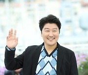 [종합] "韓 남자 배우 최초 심사"..송강호, 칸영화제 경쟁부문 심사위원 위촉