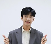 임영웅 팬클럽 '영웅시대', 사랑의열매에 3천 7백만원 기부..선한 영향력
