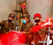북한, 평양시 주택 군인건설자 칭찬 "건설물 질 보장에 최선"