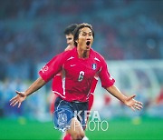 [서호정] 한국 축구 절망의 순간엔 유상철이라는 희망이 있었다