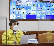 "유흥업소 등 집담감염, 변이바이러스 증가 우려된다"