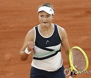 크레이치코바, 프랑스오픈 테니스 여자 복식도 결승 진출