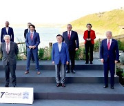 G7 "경기부양 충분히 오래 진행..미래 성장 지원"