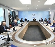 G7 "미국의 대북외교 지지..북한은 대화 나서라"