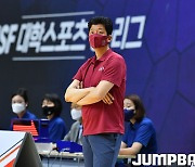 [대학리그] 판정에 일침 가한 김현국 감독 "선수들은 열심히 뛰었다"