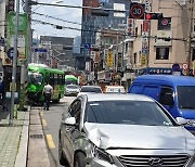 서울 강북구서 마을버스·택시 충돌