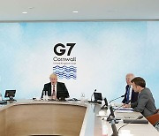 문 대통령, G7 '기후변화·환경' 세션 선도발언..탄소중립 의지 재확인