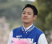 靑, 새 정무비서관에 '40대 신인' 김한규 검토