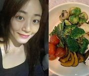 '유지태♥' 김효진, 이렇게 먹으니 살이 안찌지..풀만 가득한 '건강 식단'