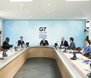 수위조절 나선 유럽 정상들 "중국은 파트너" "G7, 반중클럽 아냐"