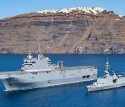 Jeanne D'Arc mission projects French power in Indian Ocean, Pacific