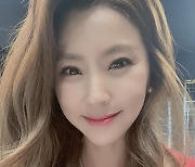 '주영훈♥'이윤미, 40대 애셋맘 피부 맞아? "촉촉하고 반짝반짝"