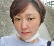 '-11kg 감량' 김현숙, 운동 후 V라인 뽐내기ing "또렷한 턱선"