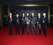 방탄소년단 'Butter' 빌보드 핫100 3주 연속 1위 대기록[공식]