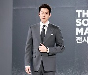 김우빈 '움직이는 조각상'[★포토]