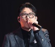 김현철 "저작권 효자곡? '달의 몰락'·'그대안의 블루'" (굿모닝FM)