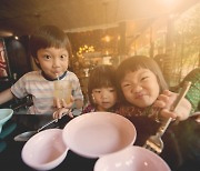 전남교육청, 세 자녀 가정 고교생에게 10만원 지원