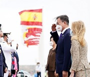 유럽 순방 중인 文대통령, 마지막 방문국 스페인 도착