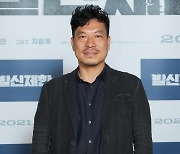 '발신제한' 감독 "첫 연출, 배우들 에너지 뽑아내려 했다"