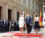 스페인 상원의사당 방문한 문 대통령