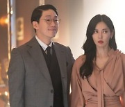 "살벌한 기싸움"..'펜트하우스3' 김소연·엄기준·윤종훈 만났다