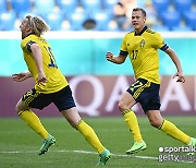[유로 E조] '포르스베리 PK골' 스웨덴, 슬로바키아 1-0 제압.. 대회 첫 승