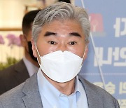 성 김 美대북특별대표, 방한.."생산적 회의 기대"