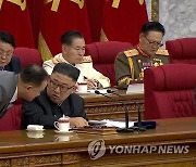 김정은 "현 난국 반드시 헤쳐나갈 것" 선서..제1비서 언급없어(종합)