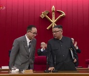 北 선전매체, '북중 우호관계 재부각'.. 북중 교역 재개하나