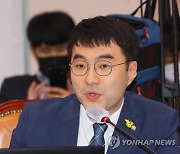 김남국 연일 병역특혜의혹..이준석 "정상적 의정활동 해야"(종합)