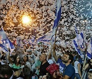 [401호] photo news | 막 내린 12년 네타냐후 시대..이스라엘 최장수 총리 바뀌어도 갈등 여전