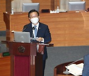 김부겸, '정치·외교·통일·안보 분야' 대정부 질문 답변