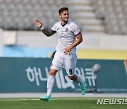 '멀티골' 안양 조나탄, K리그2 17라운드 MVP