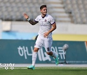 '멀티골' 안양 조나탄, K리그2 17라운드 MVP