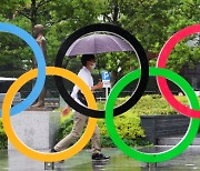 문재인 대통령 도쿄올림픽 참석하나.."日, 문 대통령 방일 가정하고 韓과 협의 착수"