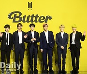 방탄소년단(BTS) '버터', 음악방송 11관왕