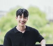 [인터뷰②] 위하준 "촬영 전 벌크업된 몸→'미드나이트' 위해 13kg 감량했다"('미드나이트')