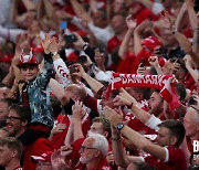 [유로 이슈] 덴마크 팬들, 벨기에전 관람 후 코로나 '델타 변이' 감염