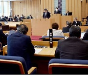 코로나19로 시장 급여 90% 삭감..일본 지치부(秩父)시 의회 조례 통과