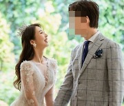'9월의 신부' 박인영, ♥예비신랑 얼굴 공개..우아한 웨딩 화보[M+★SNS]