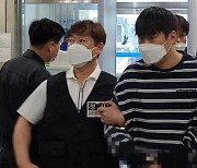 검찰, '승부 조작 관련 금품수수' 윤성환 구속기소