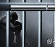 후배 폭행·성추행 혐의 전 대구FC 선수 구속기소