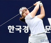 [BC카드·한경 레이디스컵 2021] 김희지, '파워 스윙'