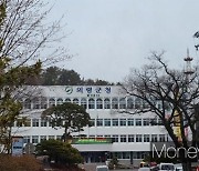 오태완 의령군수, 당선 80일 만에.. '성추행' 혐의로 경찰 고소