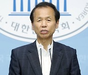 최문순 "윤석열·최재형 대선 출마 안 돼..수사·감사 정치행위 자인"
