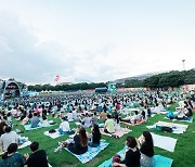 1년 8개월 만의 야외 페스티벌.."입장만 70분 걸려도 설레"