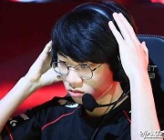 '역대급 탑 럼블!' KT, 전 라인 파괴적인 경기력으로 '1세트 가볍게 승리' [LCK]