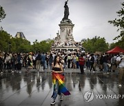 epaselect FRANCE PARIS LGBTQ PRIDE PARADE